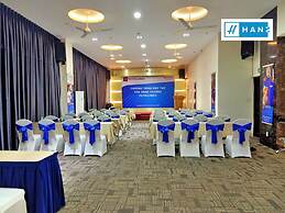 HANZ Premium Bamboo Hotel