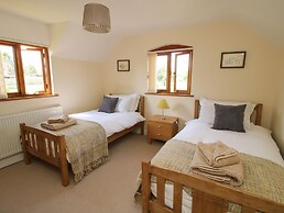 Ellenhall Farm Cottage