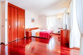 Villa Slika