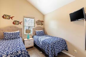 Parrot Perch by Avantstay Old Town Key West w/ Shared Pool Week Long S
