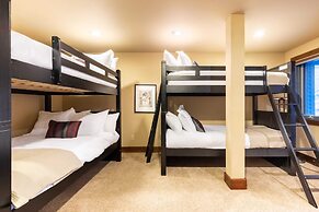 Frontier by Avantstay Incredible Mtn Views & Hot Tub Gorgeous Breckenr