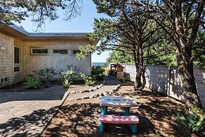 Rancho del Mar by Avantstay One Block From Beach