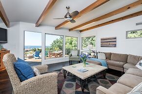 Rancho del Mar by Avantstay One Block From Beach