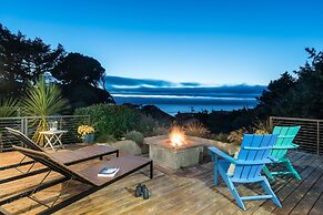 Rancho del Mar by Avantstay One Block From Beach