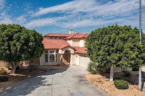 Petit Sahara by Avantstay Desert Escape w/ Pool, Outdoor Dining & Tabl