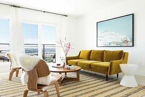 Avalon 2 Unit Buyout Avantstay Mins to Gaslampbeautiful Deck w/ BBQ