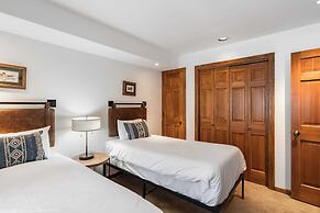 Riverside Condos C202 by Avantstay Condo Close To Downtown, Town Park 