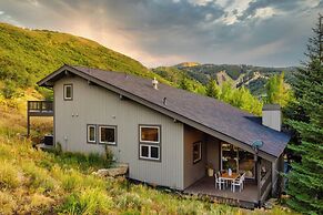 Mason by Avantstay Sleeps 16! Modern Mountain Escape w/ Hot Tub