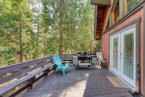 Ember by Avantstay Majestic Entertainers Home w/ Pine Tree Views & Clo