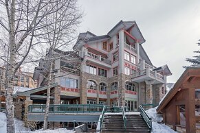 Centrum 302 by Avantstay Gorgeous Condo w/ Great Views & Steps Away Fr