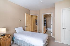 Centrum 302 by Avantstay Gorgeous Condo w/ Great Views & Steps Away Fr