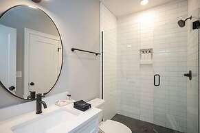 Ryman by Avantstay Centrally Located Townhouse w/ Stylish Interior & P