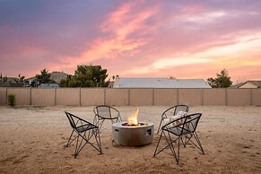 Gambel by Avantstayjtree Escape w/ Entertainers Yard, & Firepit, 3000s