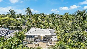 Tidal by Avantstay Gorgeous Home Close to Beaches w/ Pool