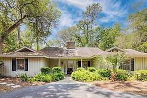 Wisteria by Avantstay Bright & Spacious Home w/ Pool & Entertainers Pa