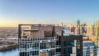 Mohawk by Avantstay Brand New Condo Room in Austin w/ Amazing Amenitie