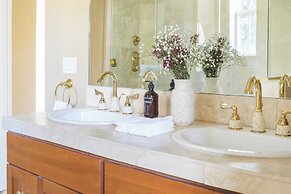 Monroe by Avantstay Beautiful Home w/ Pool & Spa PGA West Sleeps 12