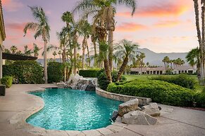 Monroe by Avantstay Beautiful Home w/ Pool & Spa PGA West Sleeps 12