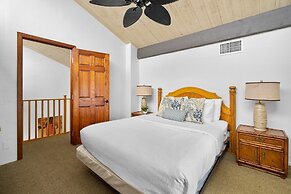 Hono Hideaway by Avantstay Ka'anapali Shores Resort Home on the Beach!