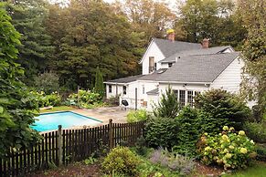 Clove by Avantstay Gorgeous Cottage w/ Pool, Privacy, Pool Table & Clo