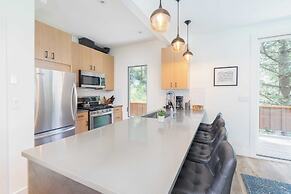 Manitou Riverhouse 115 by Avantstay Spacious Condo in the Centre of Te