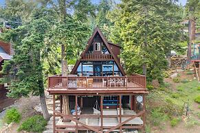 Horizon by Avantstay Stunning A-frame Cabin w/ Hot Tub, Billiards, Lak