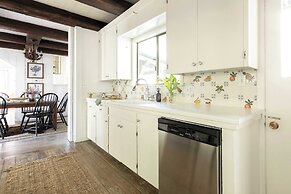 Everett by Avantstay 5mins to Palisades Tahoe! w/ HOT TUB