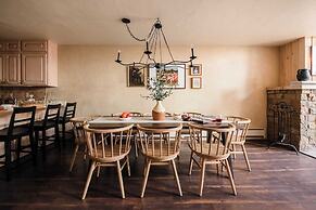 Rover by Avantstay Beautiful Ski-chalet in Heart of Breckenridge