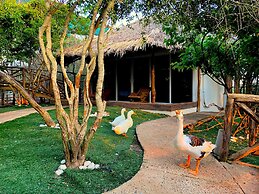 Palm Valley Cabins