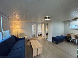 The Ours at Geneva on the Lake