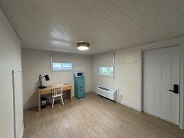 The Ours at Geneva on the Lake