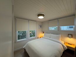 The Ours at Geneva on the Lake