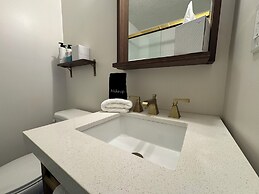 The Ours at Geneva on the Lake