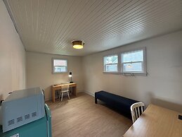 The Ours at Geneva on the Lake