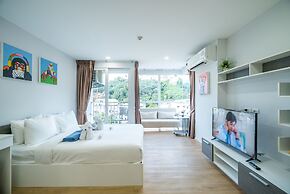 Ozone Condo by Lofty