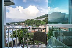 Ozone Condo by Lofty