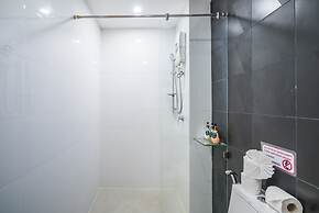 Ozone Condo by Lofty