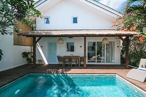 Sun & Moon Villa