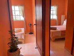 Casa Durazno - Beautiful 3 Bed in Santo Domingo