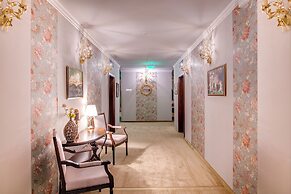 Simfonia Boutique Hotel