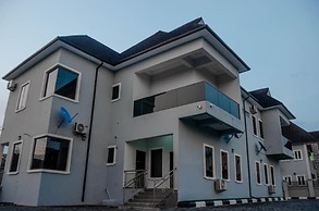 Stunning 3-bed House in Sapele