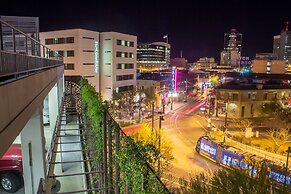 The Leo Kent Hotel, Tucson, a Tribute Portfolio Hotel