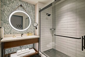 The Leo Kent Hotel, Tucson, a Tribute Portfolio Hotel