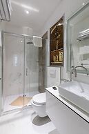 Apartments and rooms Naida