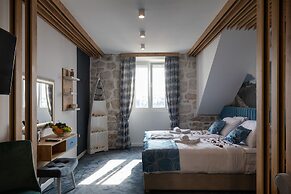 Apartments and rooms Naida