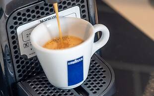 Charming 2-bed Apartment in Windsor - Free Parking