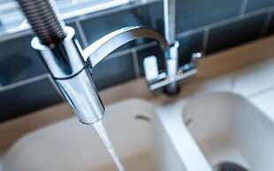 Charming 2-bed Apartment in Windsor - Free Parking