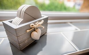 Charming 2-bed Apartment in Windsor - Free Parking