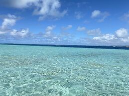 Charming 4-bed Villa in Beau Vallon