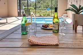 Private Views & Theme Rooms, Perfect for Families!